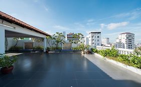 E&V Apartment พนมเปญ Exterior photo