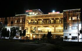 Hotel Indira Nikunj ริชิเคช Exterior photo