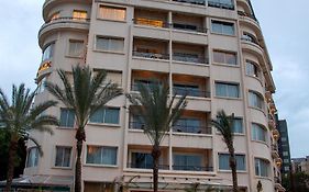 Warwick Palm Beach Hotel เบรุต Exterior photo