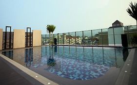 เอพริล สวีืท Hotel Pattaya Exterior photo