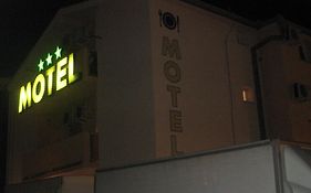 Motel Han โมสตาร์ Exterior photo