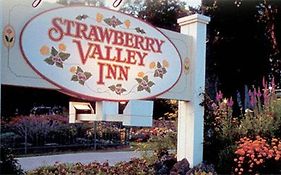 Strawberry Valley Inn เมาท์แชสตา Exterior photo