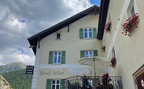 Hotel Adler Garni แซร์เนซ Exterior photo