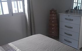 Maderalzinho Apartment มินเดโล Room photo