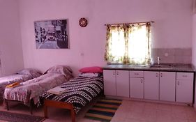 B&B At Palestinian Home / Beit Sahour เบธเลเฮม Room photo