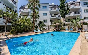 อาร์ทิมิส ซินเทีย คอมเพล็กซ์ Apartment Paphos Exterior photo