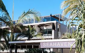 Seahaven Noosa Beachfront Resort Exterior photo