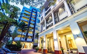 อโศก เรสซิเดนซ์ สุขุมวิท บาย ยูเอชจี Aparthotel กรุงเทพมหานคร Exterior photo