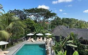 Brata Cottage Ubud Exterior photo