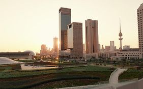 โรงแรมโฟร์ ซีซั่น คูเวต แอท เบิร์จ อัลชายา Kuwait City Exterior photo