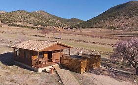 Aldea Los Odres - Cabanas De Madera De 1ª Con Piscina Privada Y Bbq En La Puerta โมราตายา Exterior photo