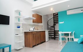 Rainbow Apartments ไอยานาปา Room photo