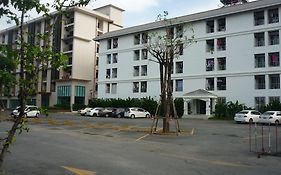 เบนเพลซ Aparthotel กรุงเทพมหานคร Exterior photo