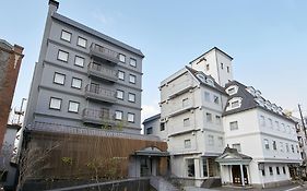โรงแรมมัทซูโมโตะคาเก็ทซุ มัตสึโมโตะ Exterior photo