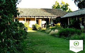 Casona Re-Encuentro Bed & Breakfast Yerbas Buenas Exterior photo