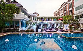 พาราไดซ์ โฮเต็ล อุดรธานี Hotel Exterior photo