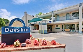 Days Inn Williamsburg Colonial Area Exterior photo