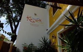 Kira'S Boutique Hotel มินเดโล Exterior photo