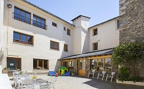 Alberg Anna Maria Janer Hostel ลีเวีย Exterior photo