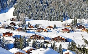 Azureva La Clusaz Les Aravis Aparthotel Exterior photo