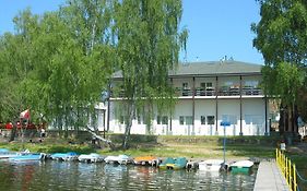 Osrodek Niezamysl Hotel ซาเนียมิช Exterior photo