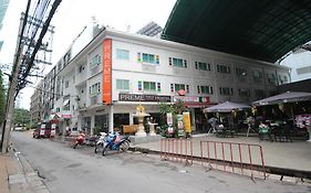 Preme Hostel กรุงเทพมหานคร Exterior photo