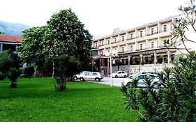 Hotel Leotar เทรบินเย Exterior photo