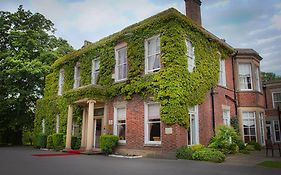 Farington Lodge Hotel เพรสตัน Exterior photo