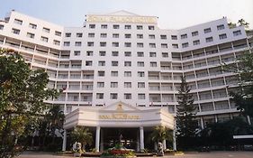 โรงแรมรอยัลพาเลซ Pattaya Exterior photo