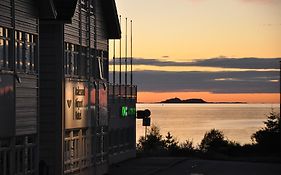 Aalesund Airport Hotel Ytterland Exterior photo