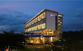 โฮเต็ล ลูวันซ่า Hotel Tumbangrungan Exterior photo