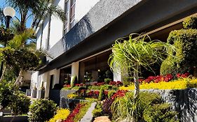 Hotel Las Pergolas กัวดาลาฮารา Exterior photo