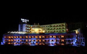 Sun Hills Suites Hotel จูนิเย Exterior photo