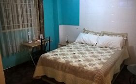 Furnished Self-Catering Guest Wing Bed & Breakfast ลุซากา Exterior photo