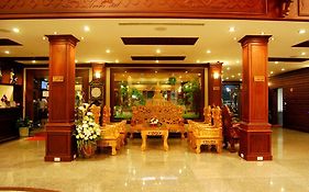 โรงแรมลือชัย เวียงจันทน์ Exterior photo