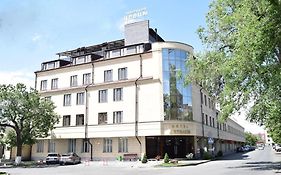 Artsakh Hotel เยเรวาน Exterior photo