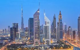 Jumeirah Emirates Towers ดูไบ Exterior photo