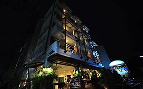 อโลฮา เรสซิเดนซ์ Hotel หาดกะตะ Exterior photo