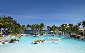 Coconut Bay Beach Resort & Spa All Inclusive วิเยอซ์ฟอร์ Exterior photo