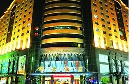 Xiangyun Hotel จี่หนาน Exterior photo