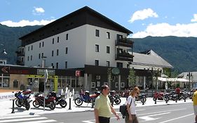 Hotel Alp โบเว็ก Exterior photo