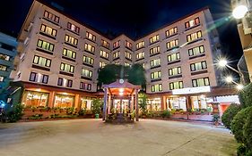 โรงแรมไวชาลิ กาฐมาณฑุ Exterior photo