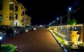 Landmark Suites Rwanda คิกาลี Exterior photo