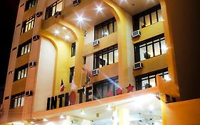 Intiotel ชิกลาโย Exterior photo