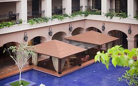 โรงแรมคาซา เดล รีโอ มะละกา Malacca Exterior photo