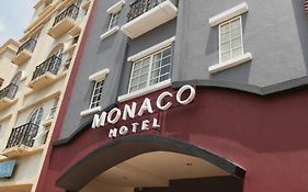 Monaco Hotel ไซเบอร์จายา Exterior photo