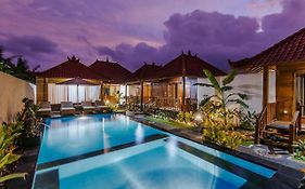 Lembongan Small Heaven Bungalow Hotel Exterior photo