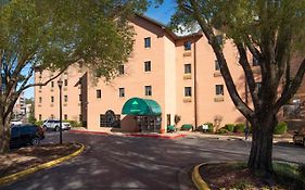 Guest Inn & Suites - Midtown Medical Center ลิตเติลร็อค Exterior photo