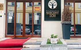 Hotel Narodny Dom บันสกาบิสตรีตซา Exterior photo