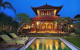 Bali Aroma Exclusive Villas เซมินยัค Exterior photo